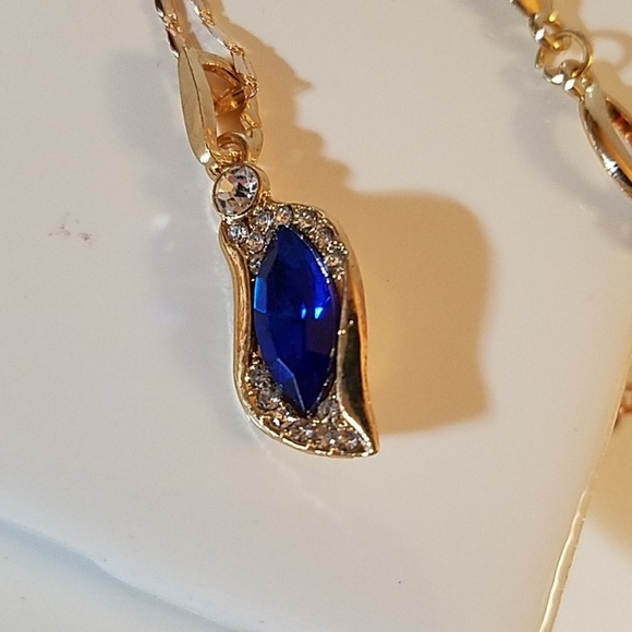 Dark Blue Rhinestones Gold Tone Set of 3 - Picture 3 of 4